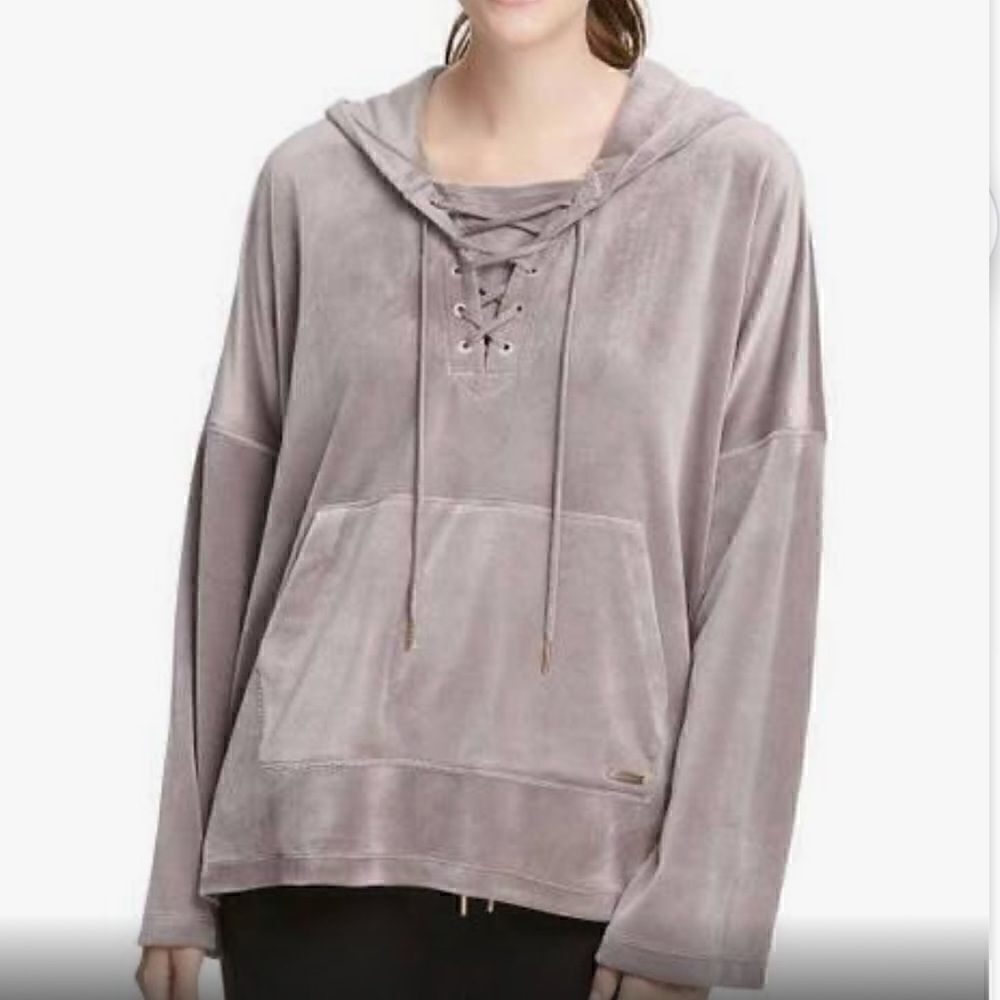 NWT Donna Karan L lilac velvet top, hoodie